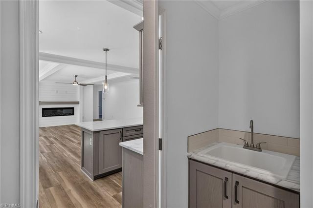 1094 Kerner Road, Kernersville, NC 27284