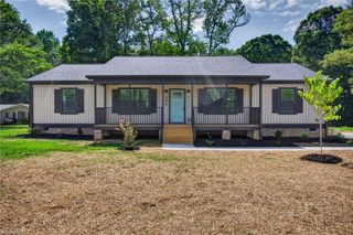 1094 Kerner Road, Kernersville, NC 27284