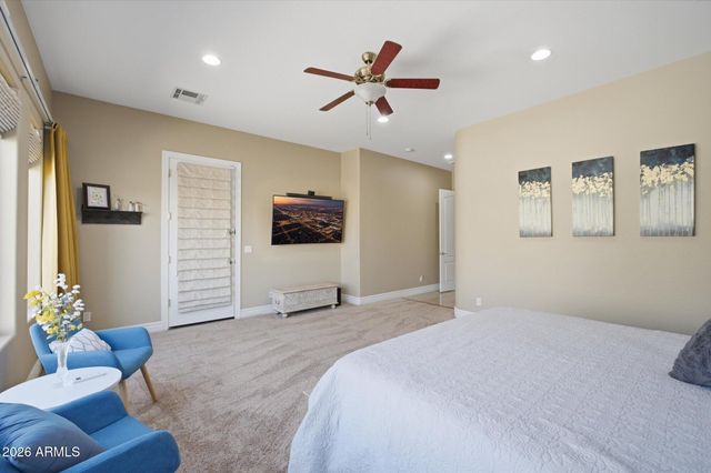 2106 E CRESCENT Place, Chandler, AZ 85249