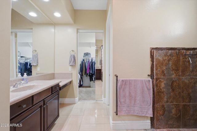 2106 E CRESCENT Place, Chandler, AZ 85249