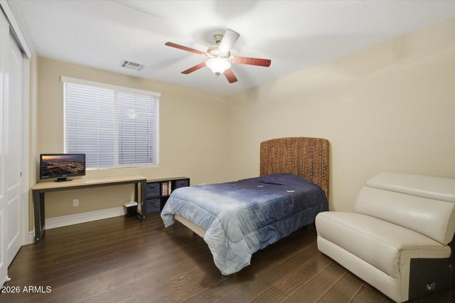 2106 E CRESCENT Place, Chandler, AZ 85249