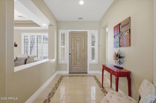 2106 E CRESCENT Place, Chandler, AZ 85249