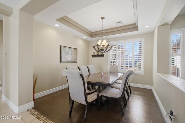 2106 E CRESCENT Place, Chandler, AZ 85249