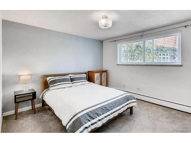 1336 N Logan St 401, Denver, CO 80203