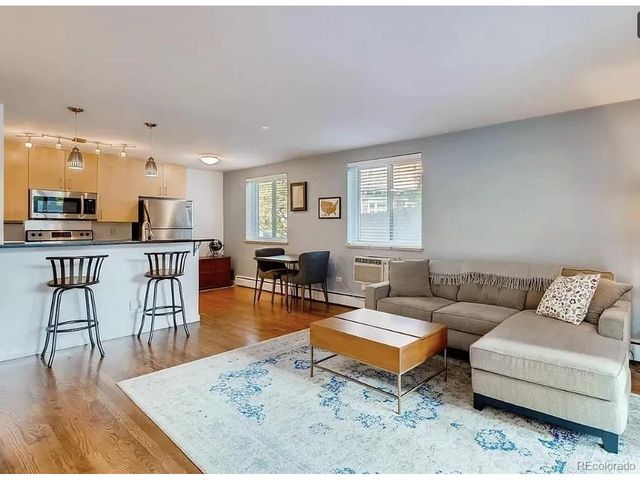 1336 N Logan St 401, Denver, CO 80203