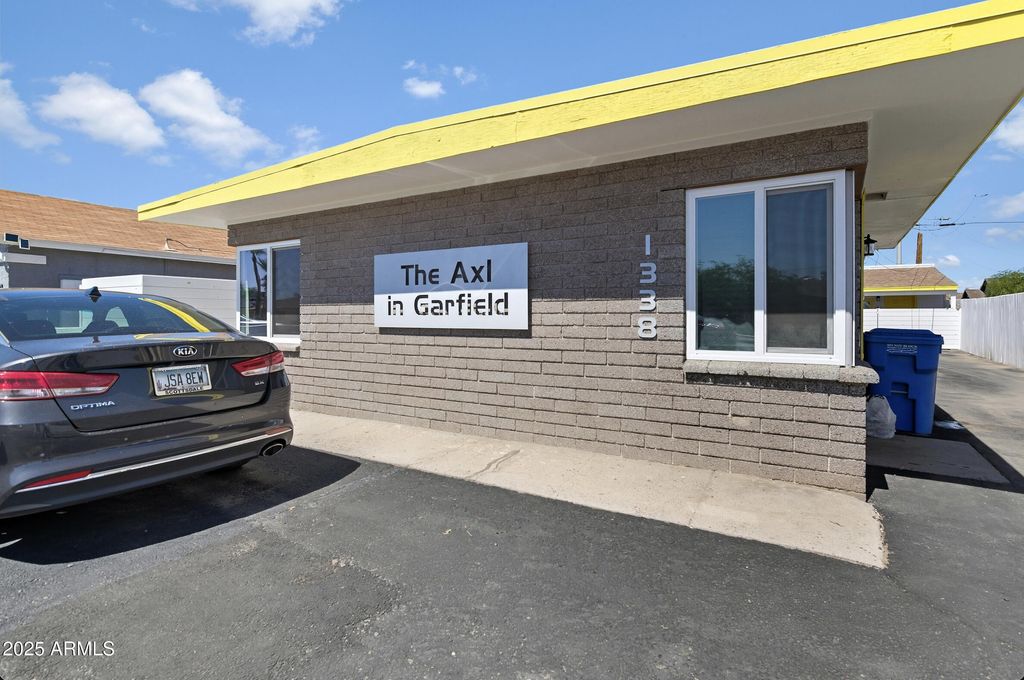 1338 E FILLMORE Street, Phoenix, AZ 85006