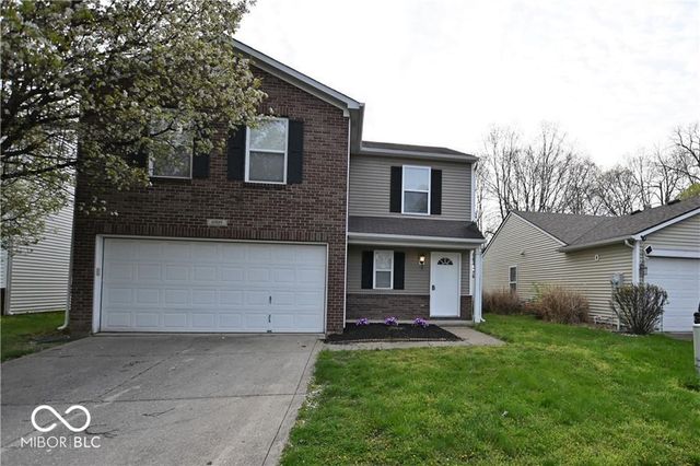 6909 Earlswood Drive, Indianapolis, IN 46217