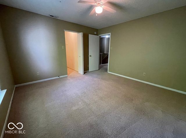 6909 Earlswood Drive, Indianapolis, IN 46217