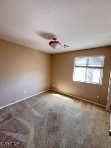 8269 Wildwood Glen Drive, Las Vegas, NV 89131