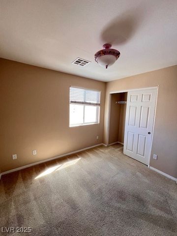 8269 Wildwood Glen Drive, Las Vegas, NV 89131