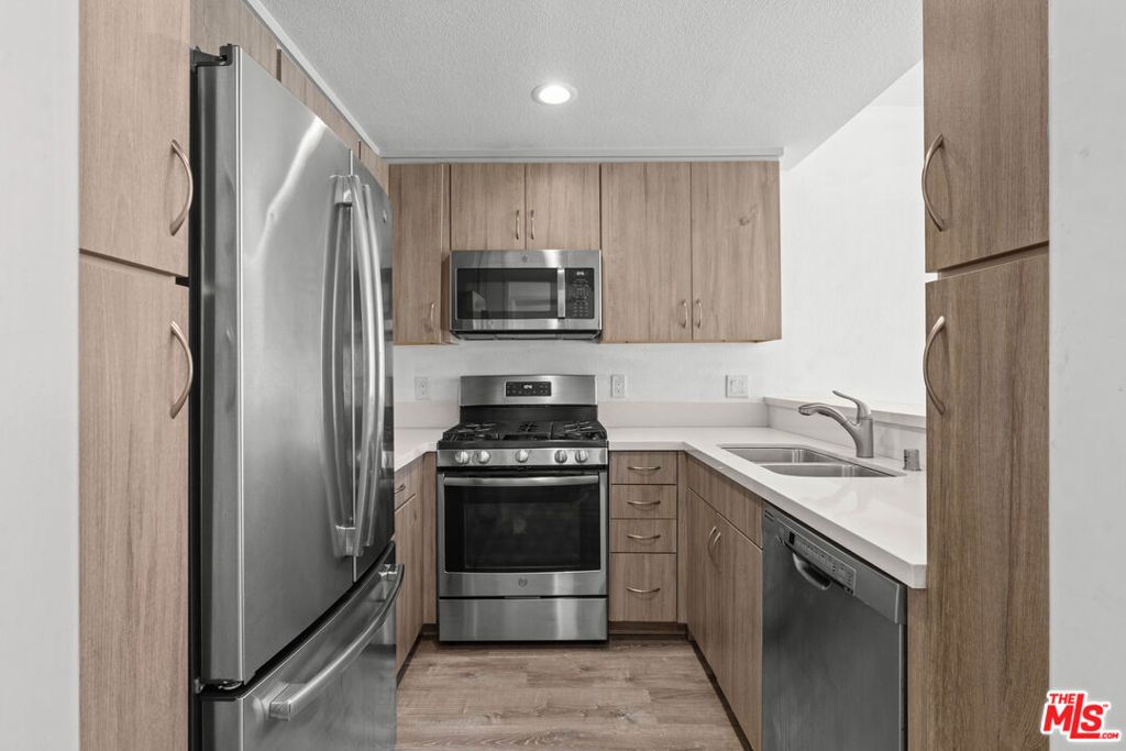 8500 Falmouth Avenue 3215, Playa Del Rey, CA 90293 — photo 2