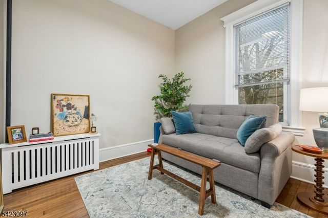 499 Valley St, Maplewood Twp., NJ 07040