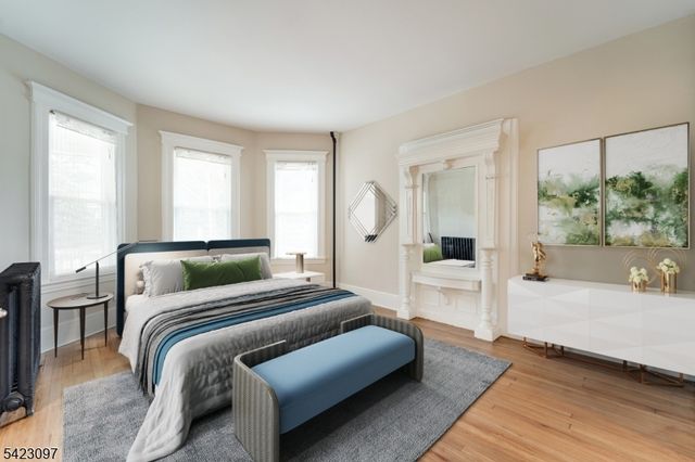 499 Valley St, Maplewood Twp., NJ 07040