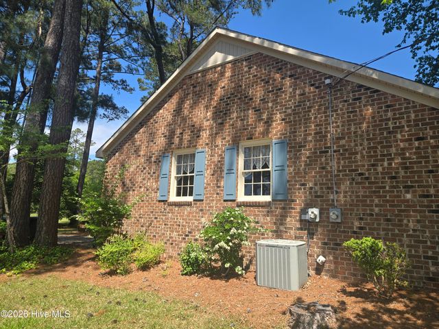 2641 Ralph Taylor Road, Williamston, NC 27892