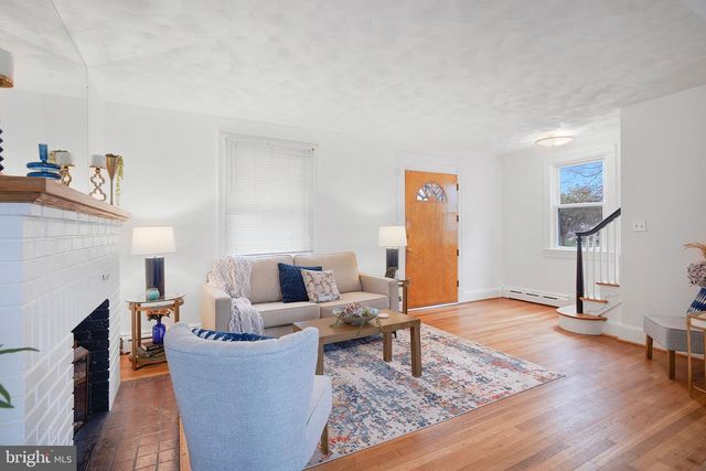 6021 NORTH DAKOTA AVE NW, Washington, DC 20011