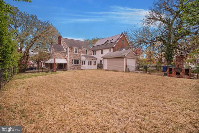 6021 NORTH DAKOTA AVE NW, Washington, DC 20011