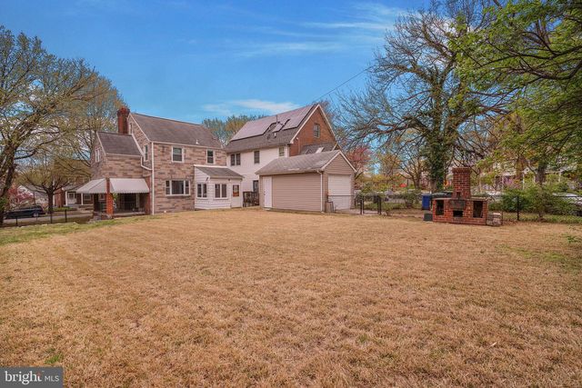 6021 NORTH DAKOTA AVE NW, Washington, DC 20011