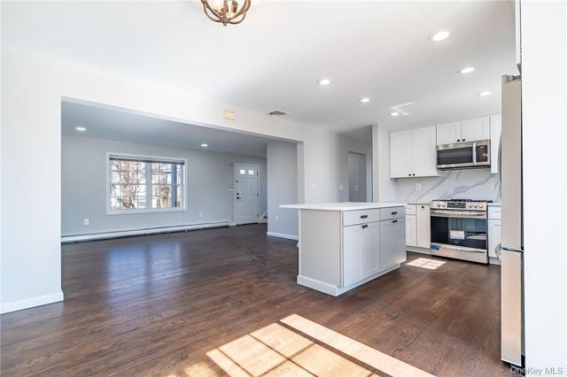 35 Harrison Avenue, Harrison, NY 10528