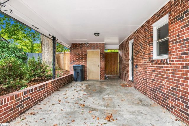 207 Melbourne Lane, Greenville, SC 29615