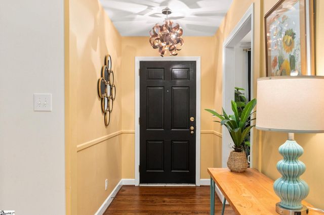 207 Melbourne Lane, Greenville, SC 29615