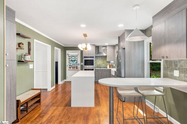 207 Melbourne Lane, Greenville, SC 29615