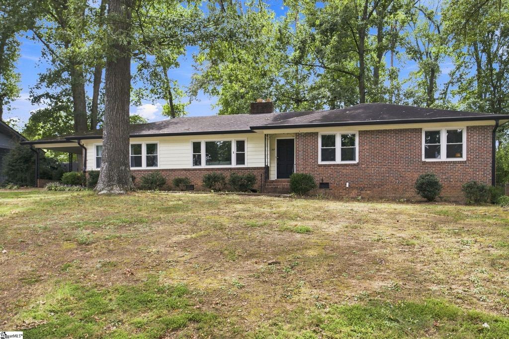 207 Melbourne Lane, Greenville, SC 29615