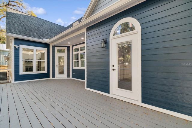 117 HERNANDEZ AVENUE, Palm Coast, FL 32137