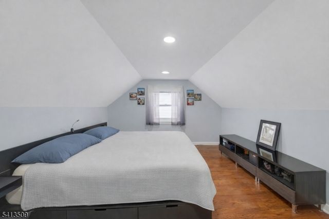 50 Henry St, Hasbrouck Heights Boro, NJ 07604