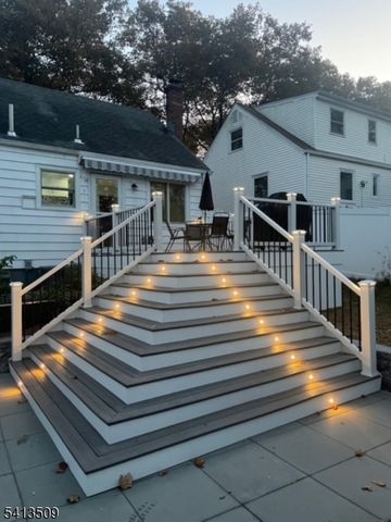 50 Henry St, Hasbrouck Heights Boro, NJ 07604