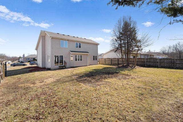 262 LAKEVIEW Court, Steger, IL 60475