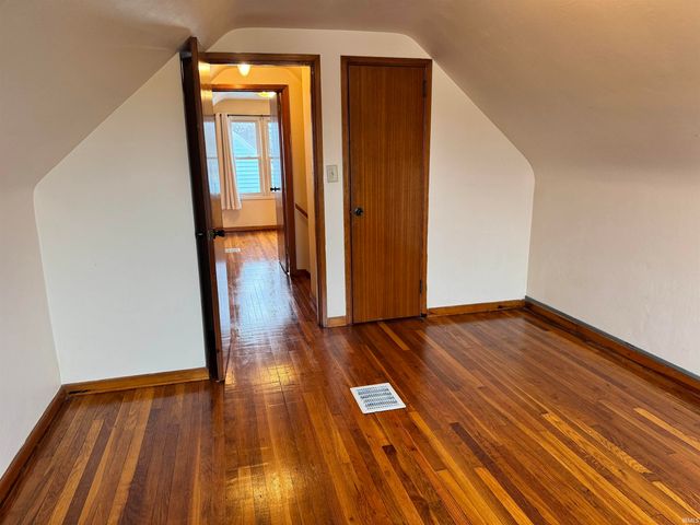 804 S Lombardy Drive, South Bend, IN 46619