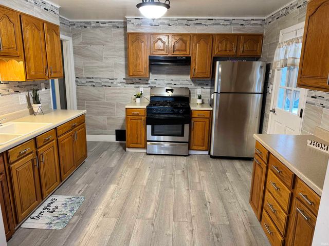 804 S Lombardy Drive, South Bend, IN 46619