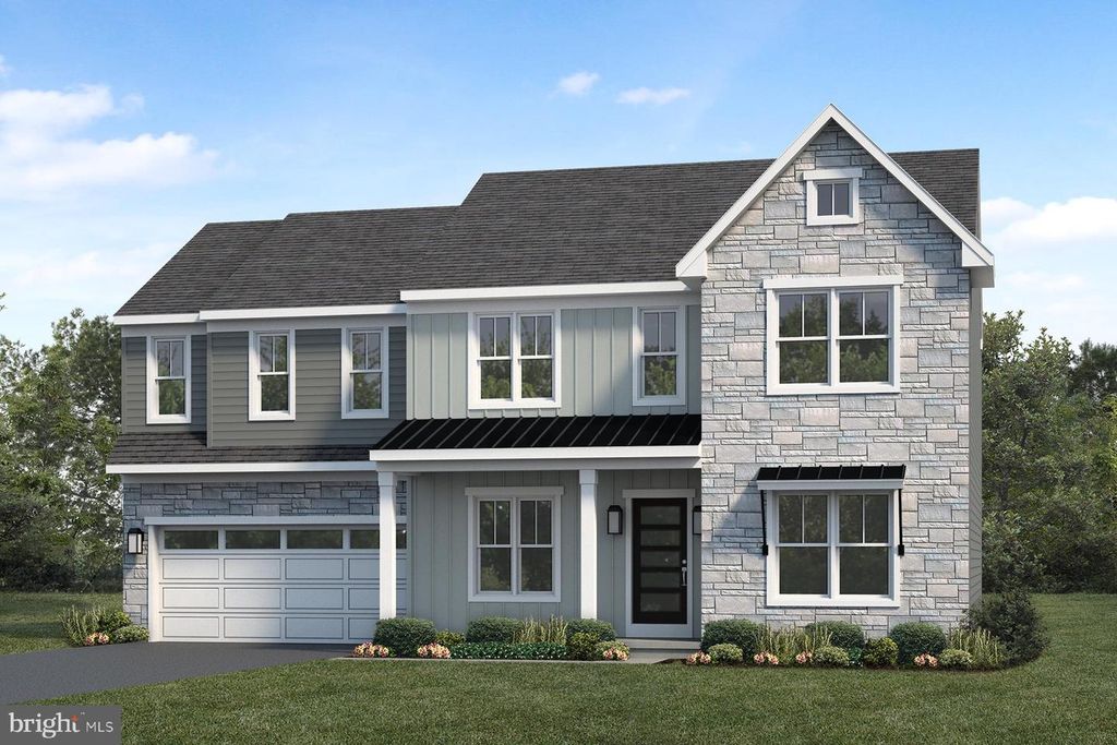 103 ALEXANDRIA DR, Annville, PA 17003