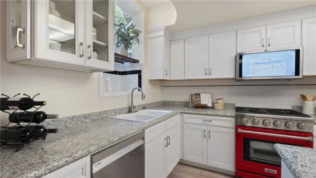 17867 Deer Hill Road, Hidden Valley Lake, CA 95467