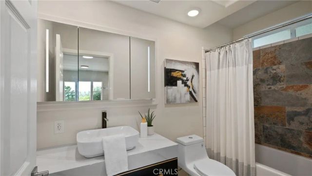 17867 Deer Hill Road, Hidden Valley Lake, CA 95467