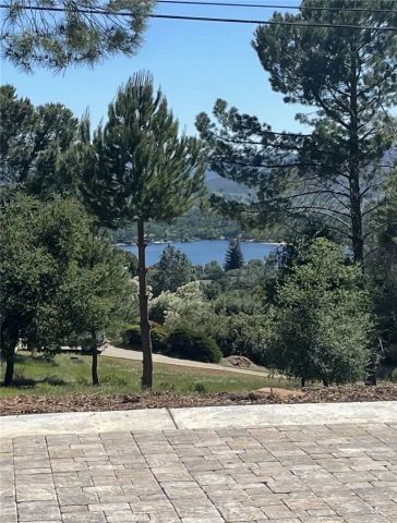 17867 Deer Hill Road, Hidden Valley Lake, CA 95467