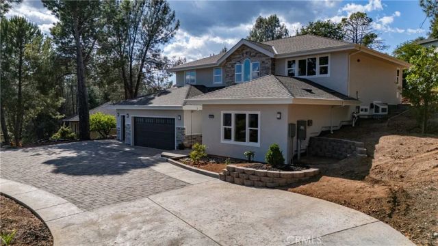 17867 Deer Hill Road, Hidden Valley Lake, CA 95467