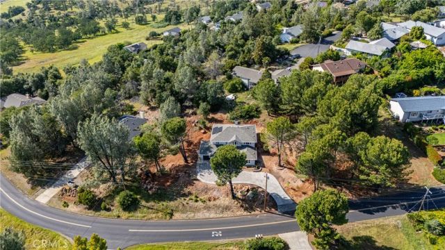17867 Deer Hill Road, Hidden Valley Lake, CA 95467