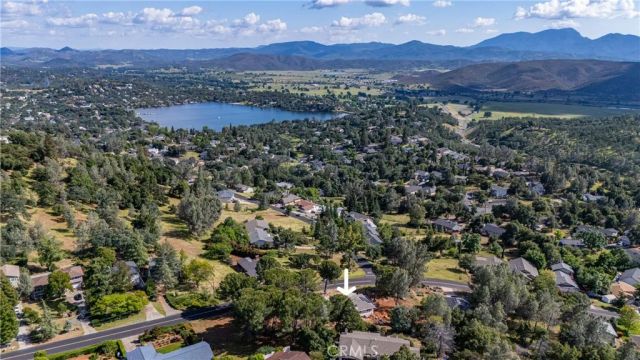 17867 Deer Hill Road, Hidden Valley Lake, CA 95467