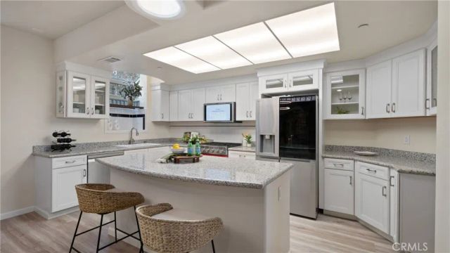 17867 Deer Hill Road, Hidden Valley Lake, CA 95467