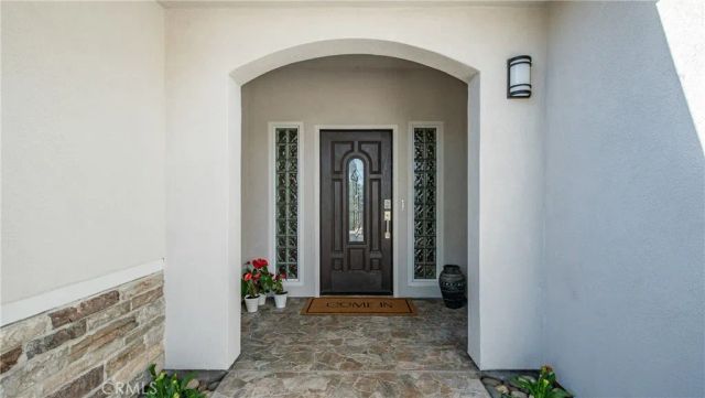 17867 Deer Hill Road, Hidden Valley Lake, CA 95467