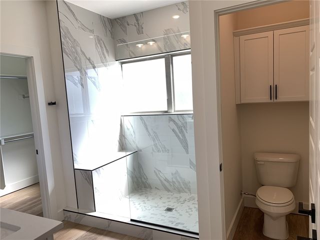 2614 SW Livingston Square, Bentonville, AR 72713