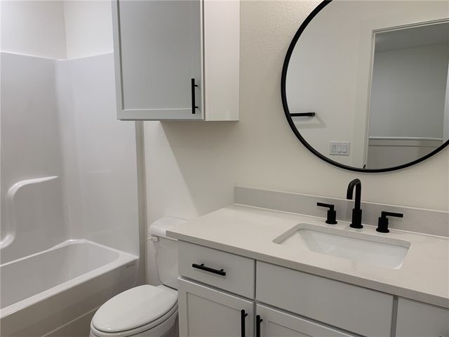 2614 SW Livingston Square, Bentonville, AR 72713