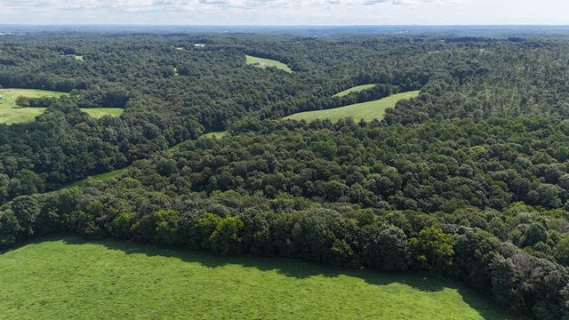 0 Taurus Farm Rd, Lafayette, TN 37083