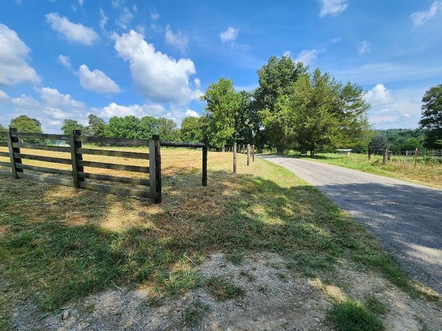 0 Taurus Farm Rd, Lafayette, TN 37083
