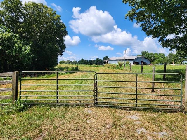 0 Taurus Farm Rd, Lafayette, TN 37083