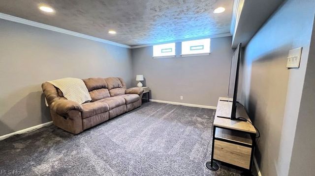 3973 Meadowbrook Boulevard, University Heights, OH 44118