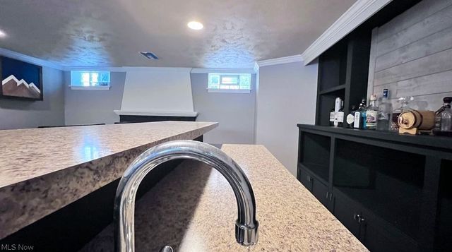 3973 Meadowbrook Boulevard, University Heights, OH 44118