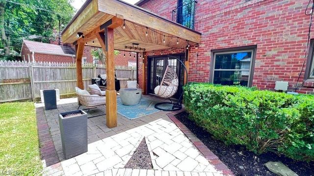 3973 Meadowbrook Boulevard, University Heights, OH 44118