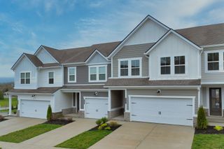 2305 Juneau Ln, Columbia, TN 38401